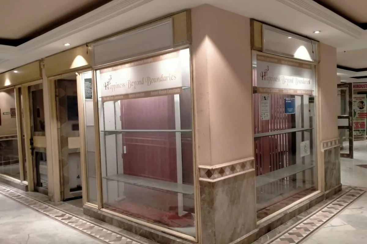 Commercial Showroom in Delhi