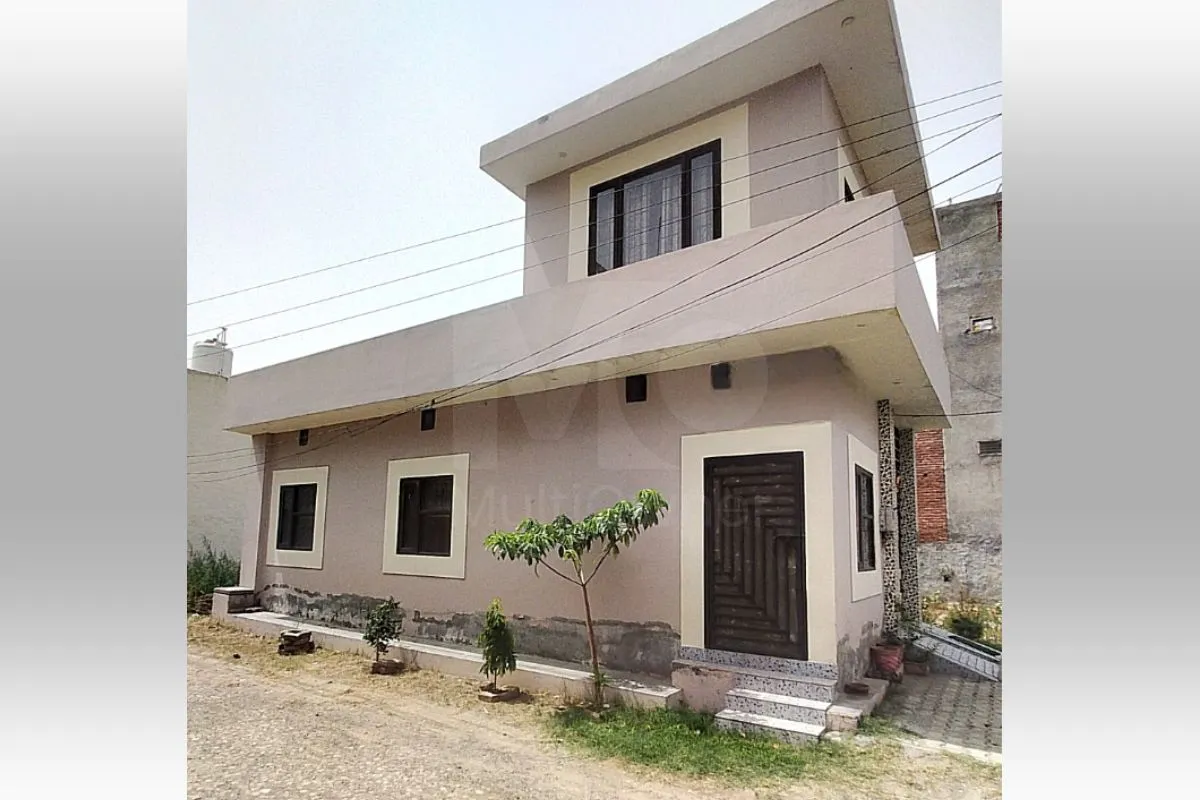 4 BHK House in Ludhiana