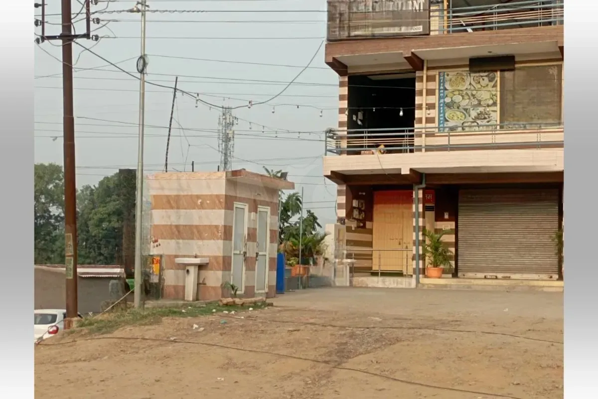Shop in Baddi