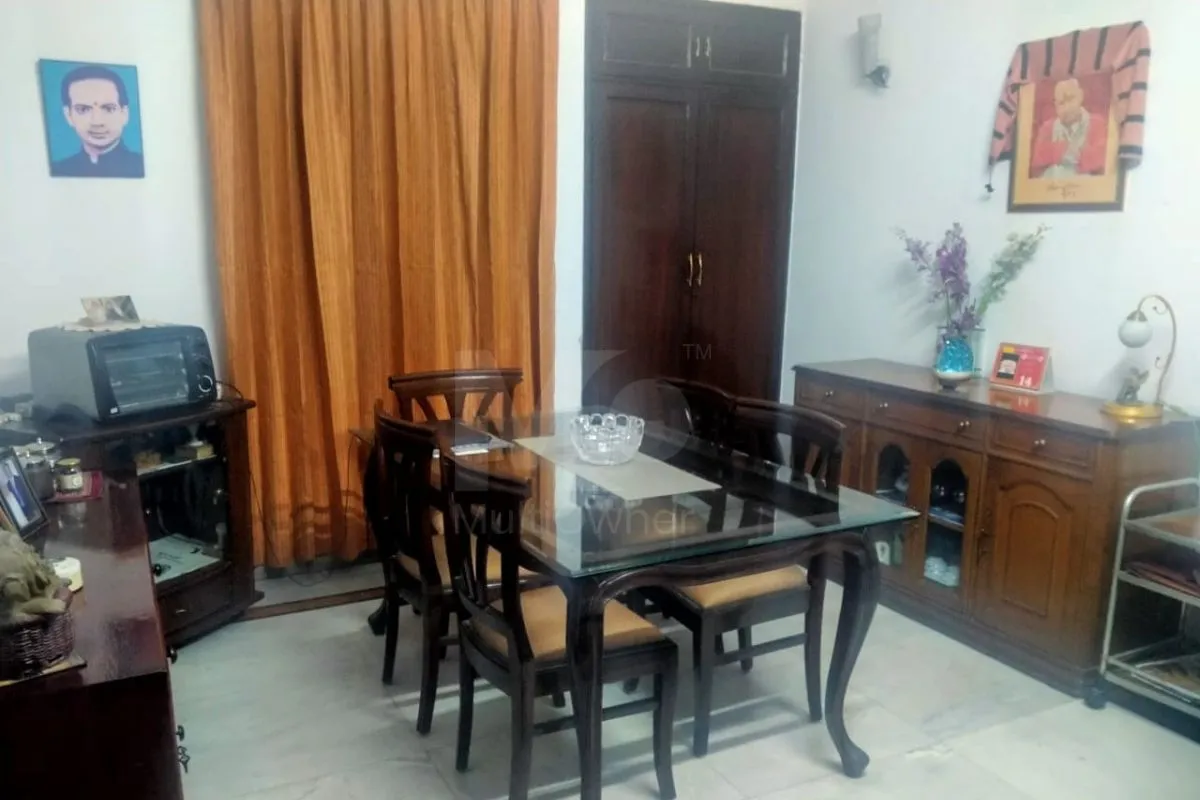 4 BHK in Noida 