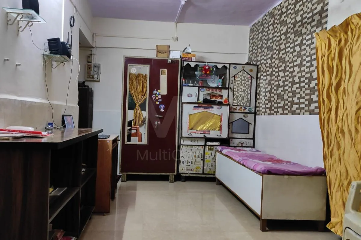 1 BHK in Thane