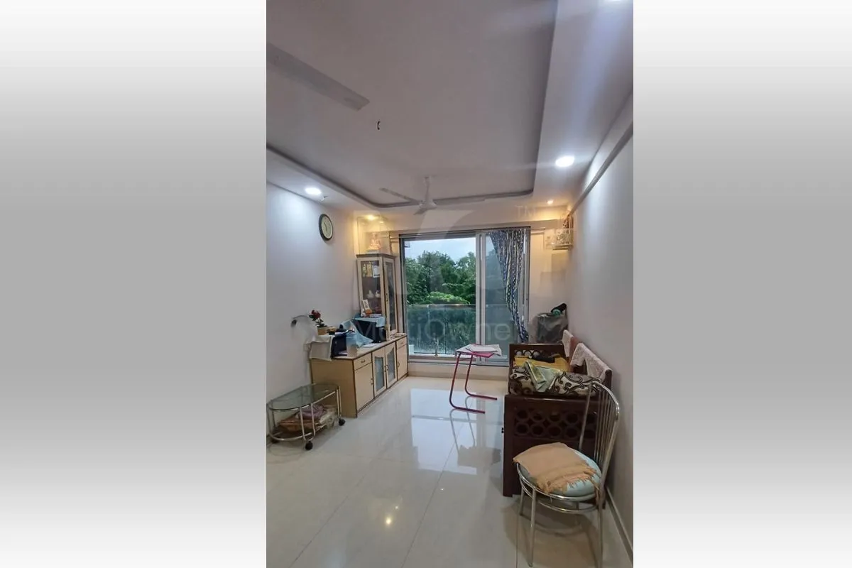 Apartment in Thane