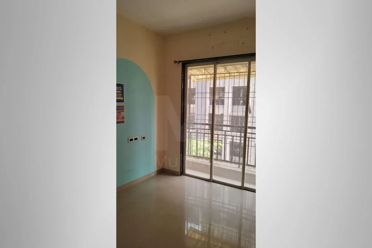 2 BHK in Kalyan