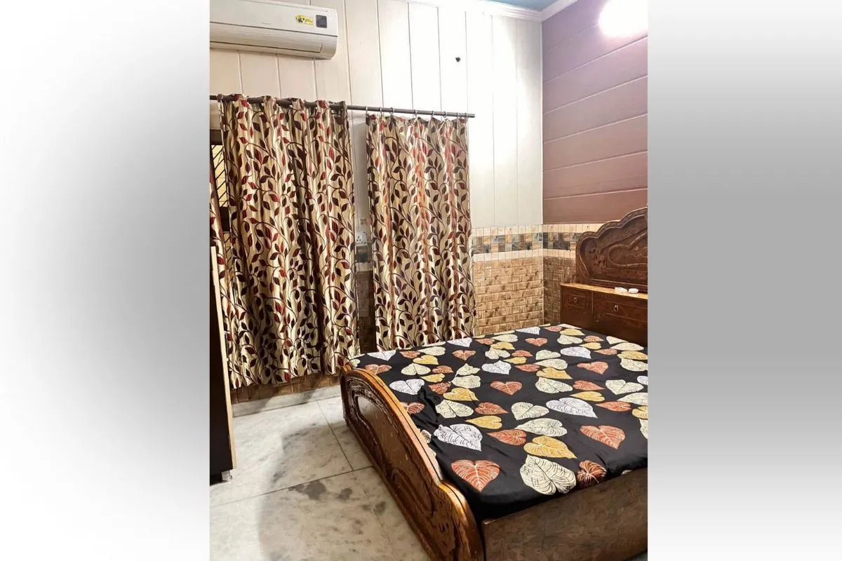 House For Sale in Delhi