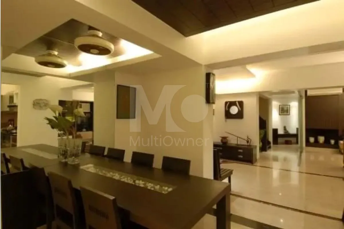 4 BHK in Andheri West