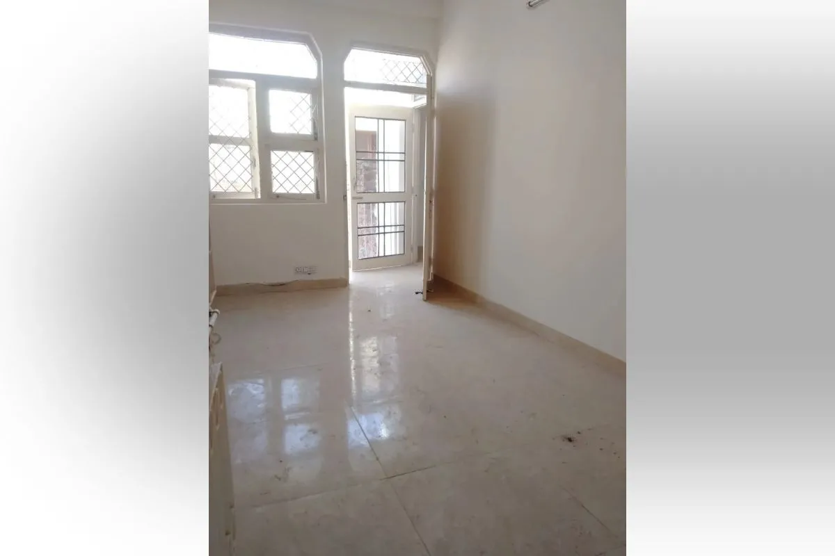  3 BHK Apartment in Delhi