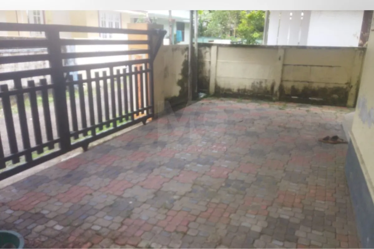 House in Kochi