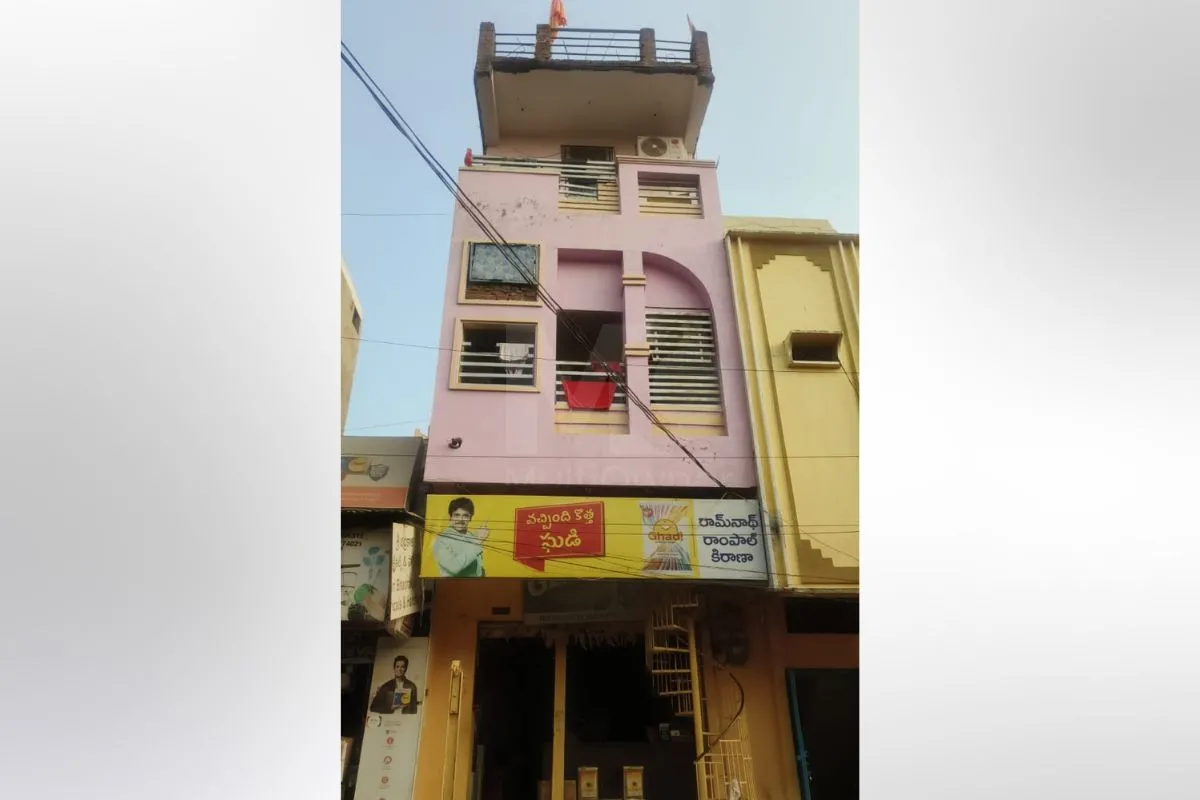 Shop Plus House in kagaznagar 