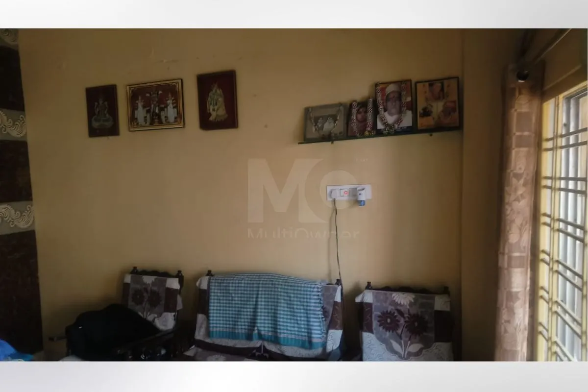 Shop Plus House in kagaznagar 