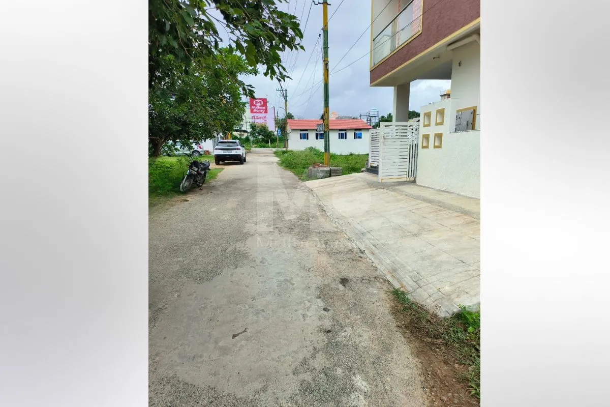 Plot in Mysusu