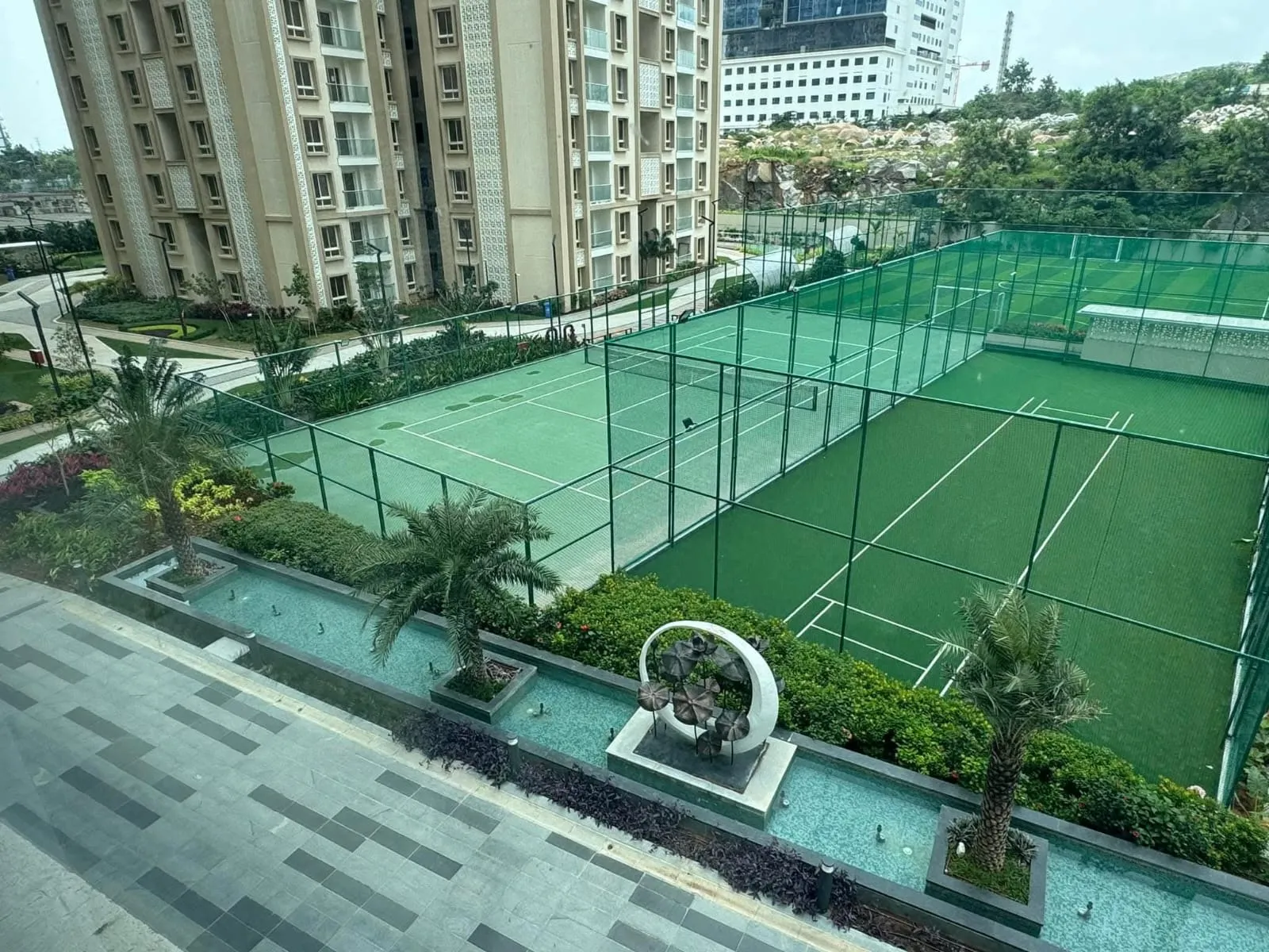 4 BHK Flat in Hyderabad