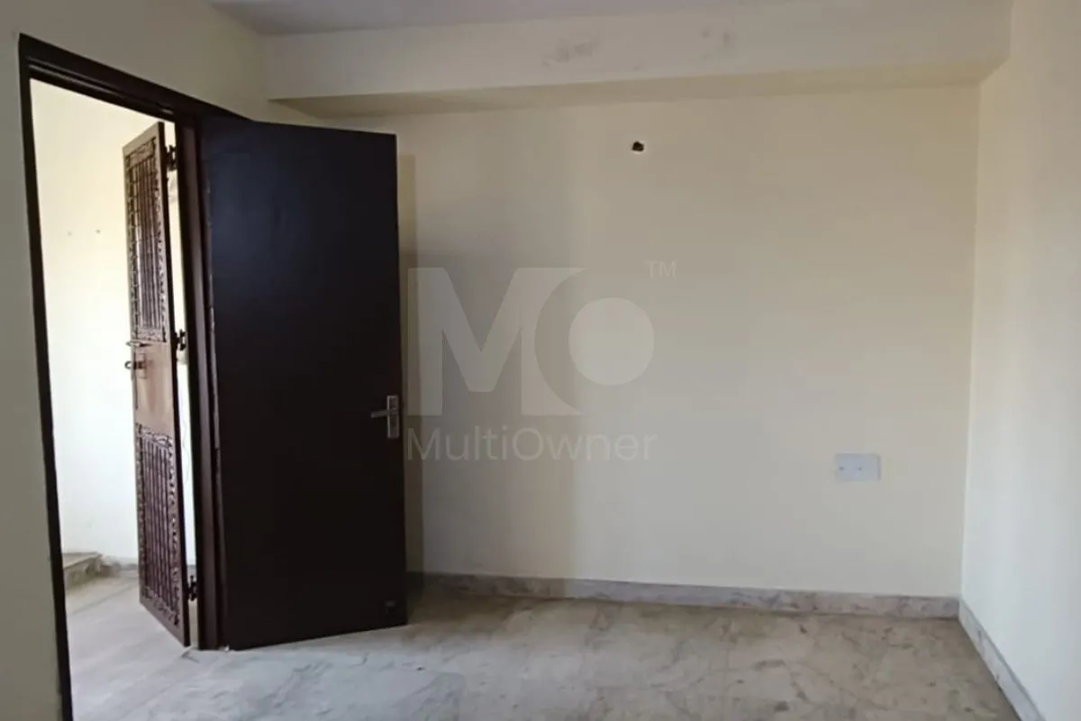 2 Bhk House in Delhi