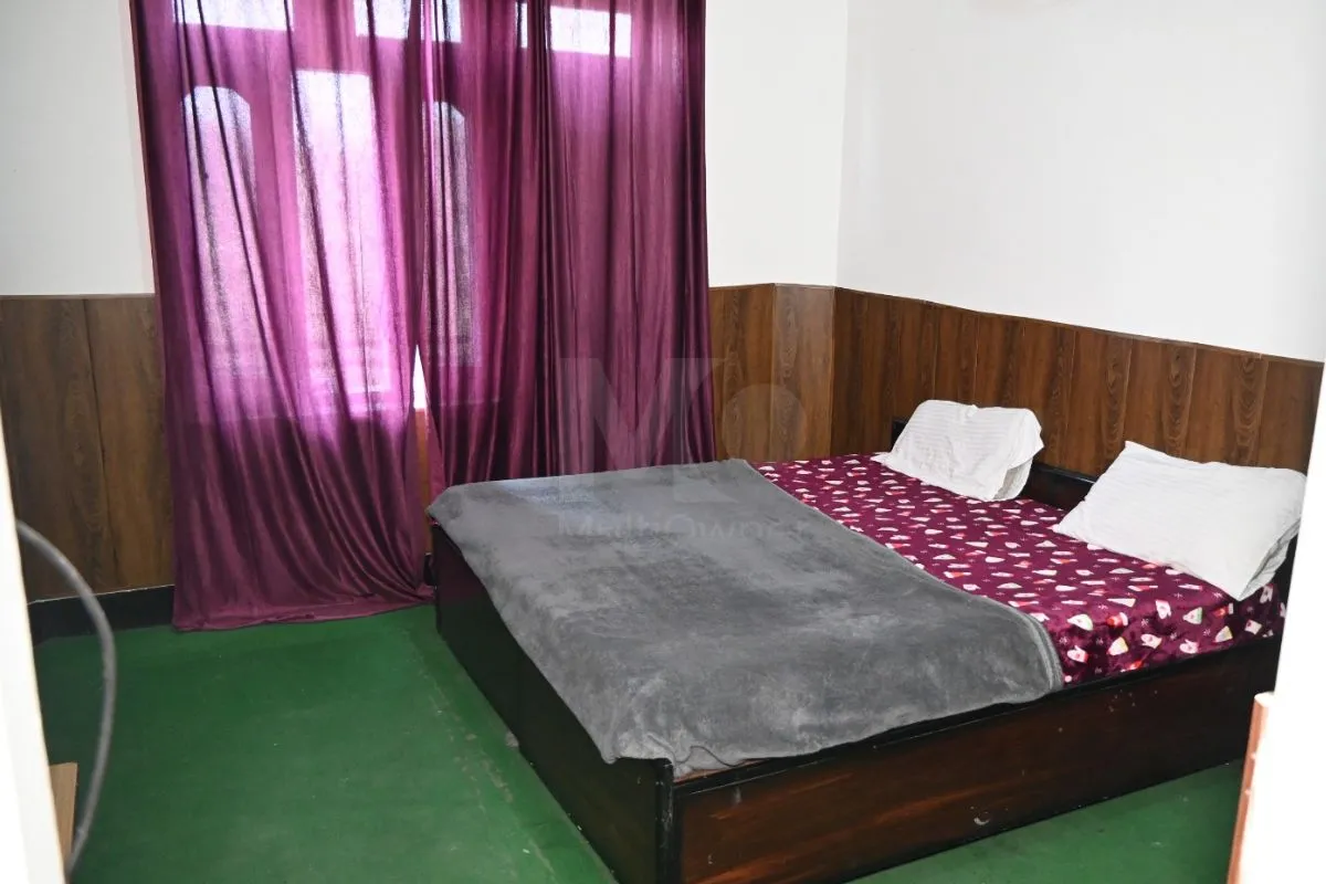 Hotel in Bilaspur