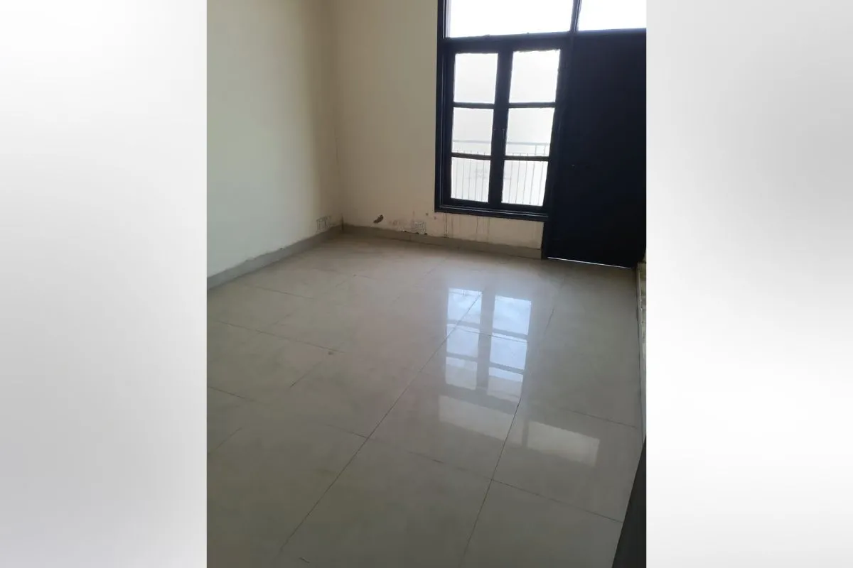 Independent Floor for Sale in Delhi