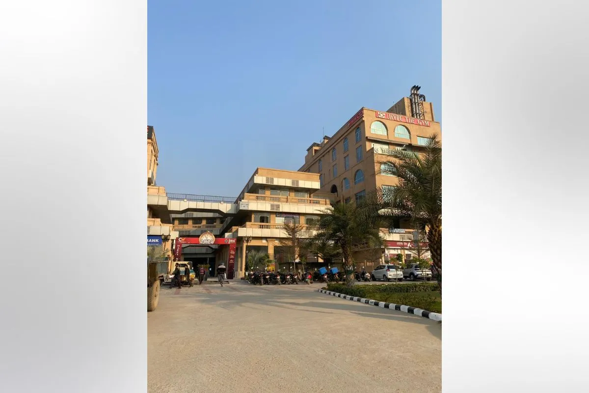 Shop for Sale in Gurgaon Sector 93