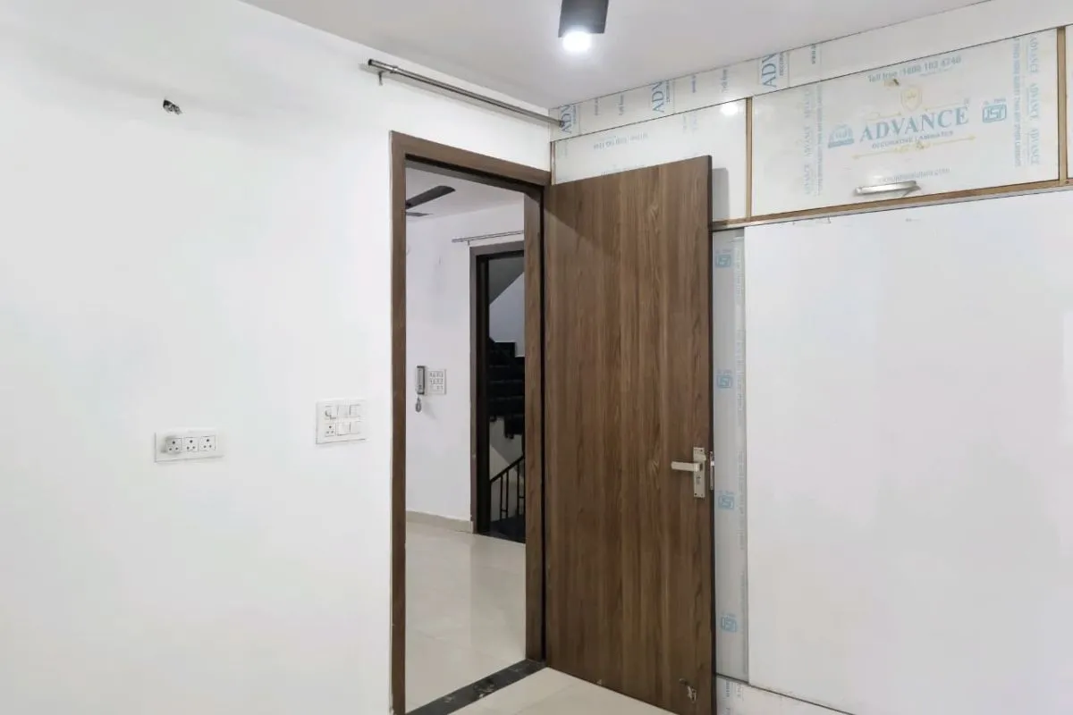 2Bhk Apartment in Delhi