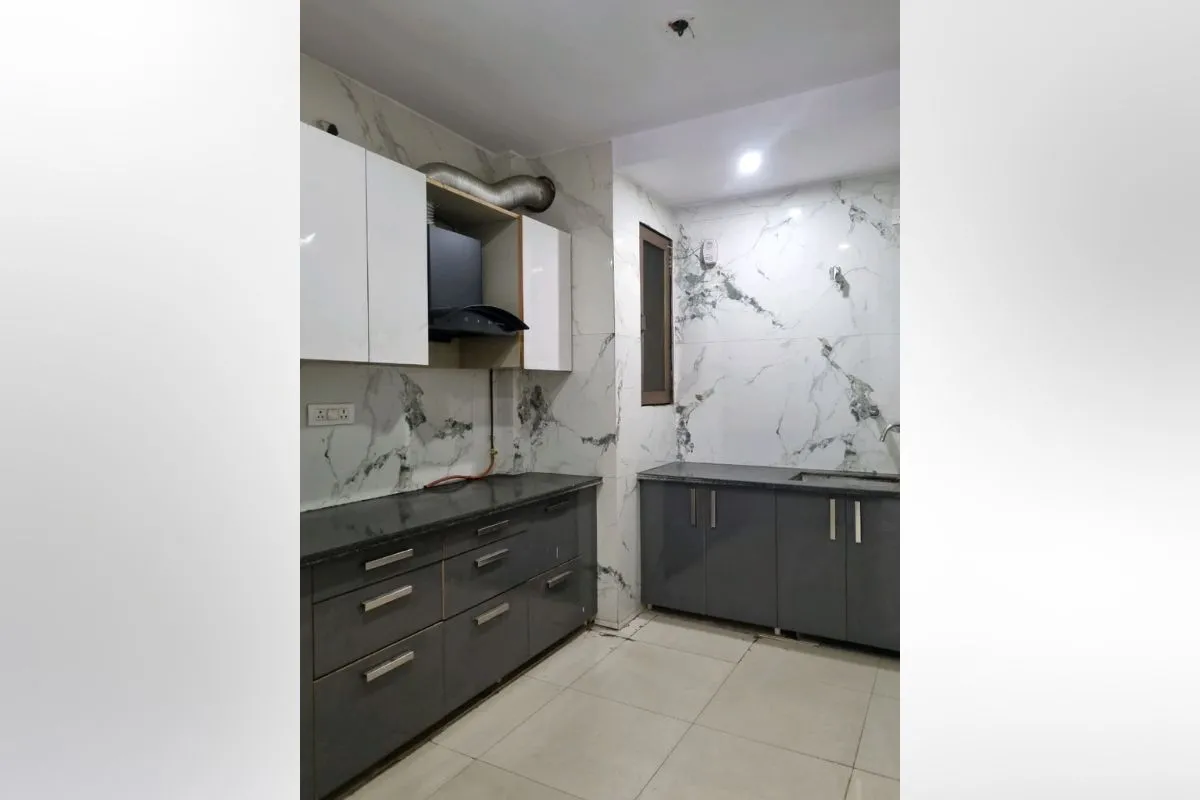 2Bhk Apartment in Delhi