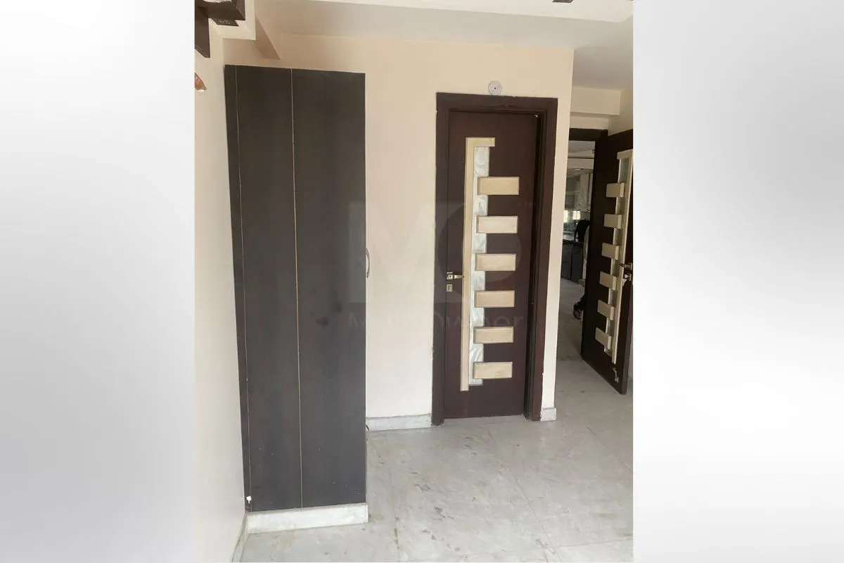 3Bhk Independent Floor in Delhi