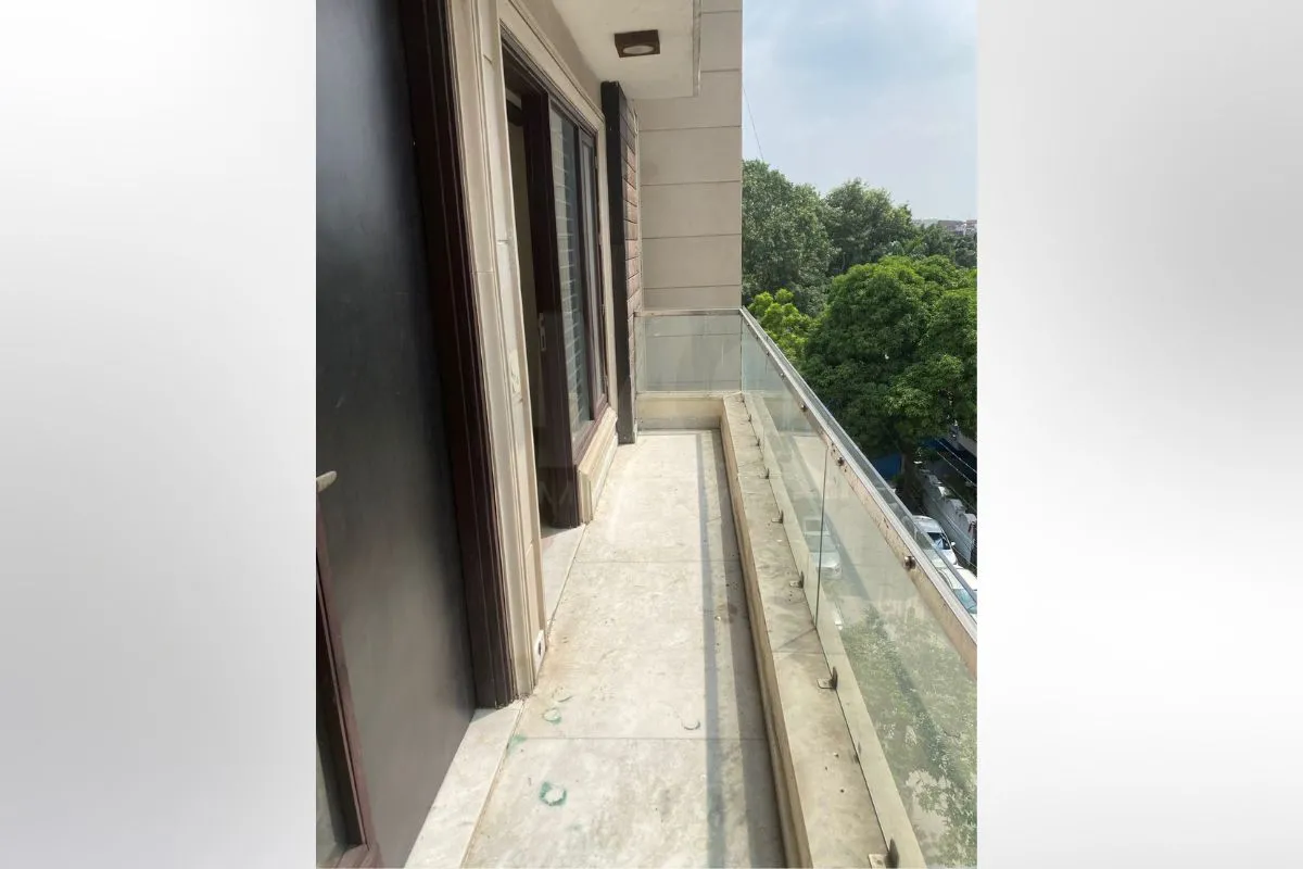 3Bhk Independent Floor in Delhi