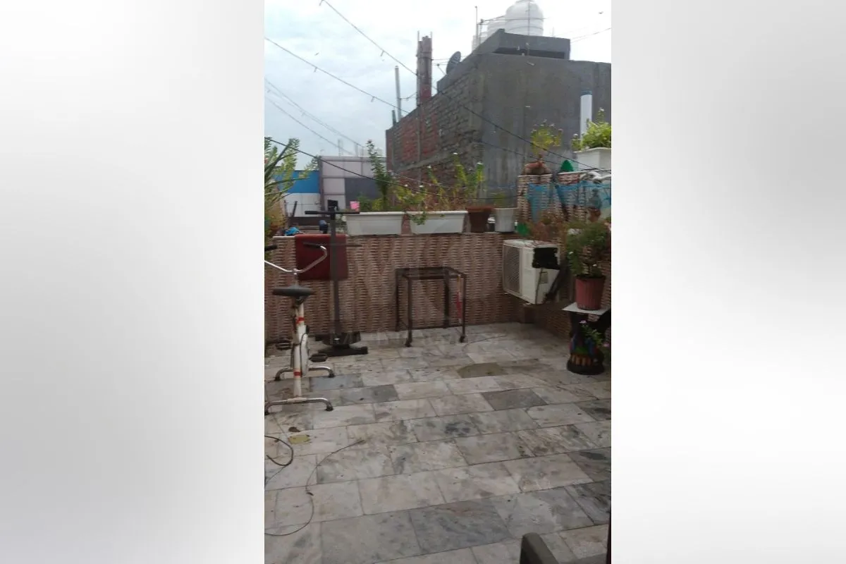 Flat for Rent in Delhi