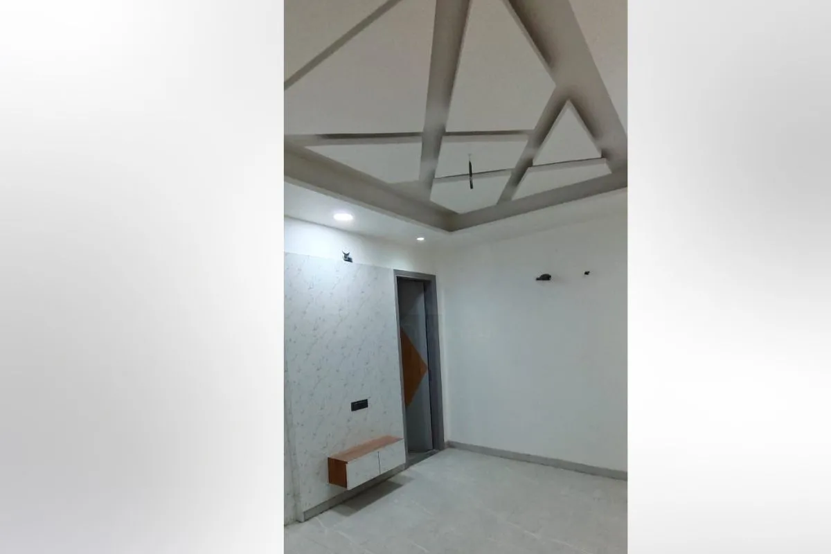Independent Floor In Rajeev Nagar