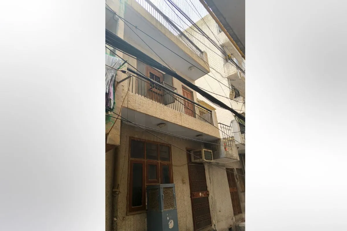 House in Uttam Nagar