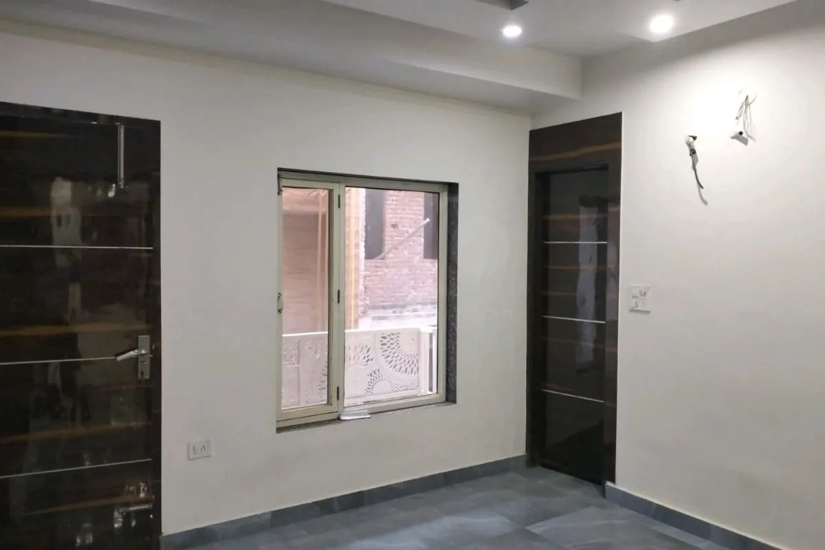 Builder Floor in Delhi
