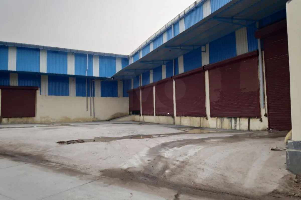  Warehouse in Ranhola Rd