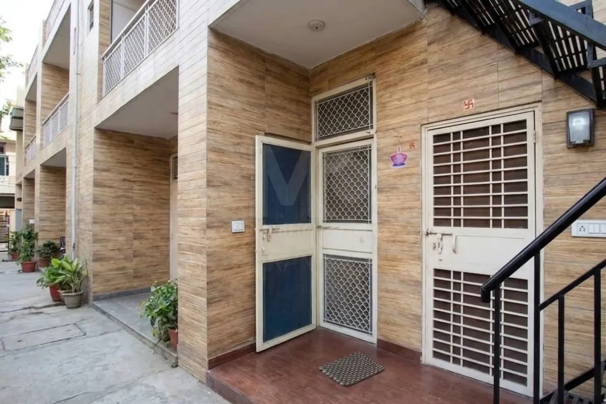 Apartment in Vikaspuri