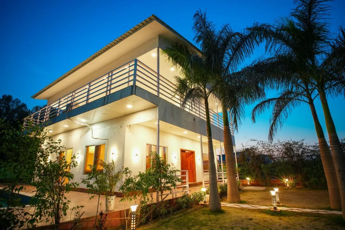 Farmhouse for Rent in Noida