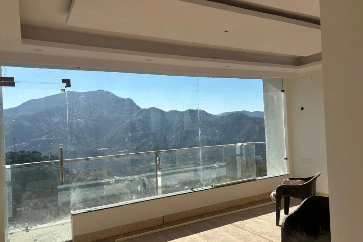 Hotel for Sale in Solan