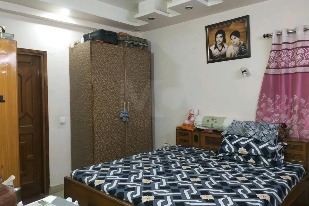 Independent Floor in Azad Nagar