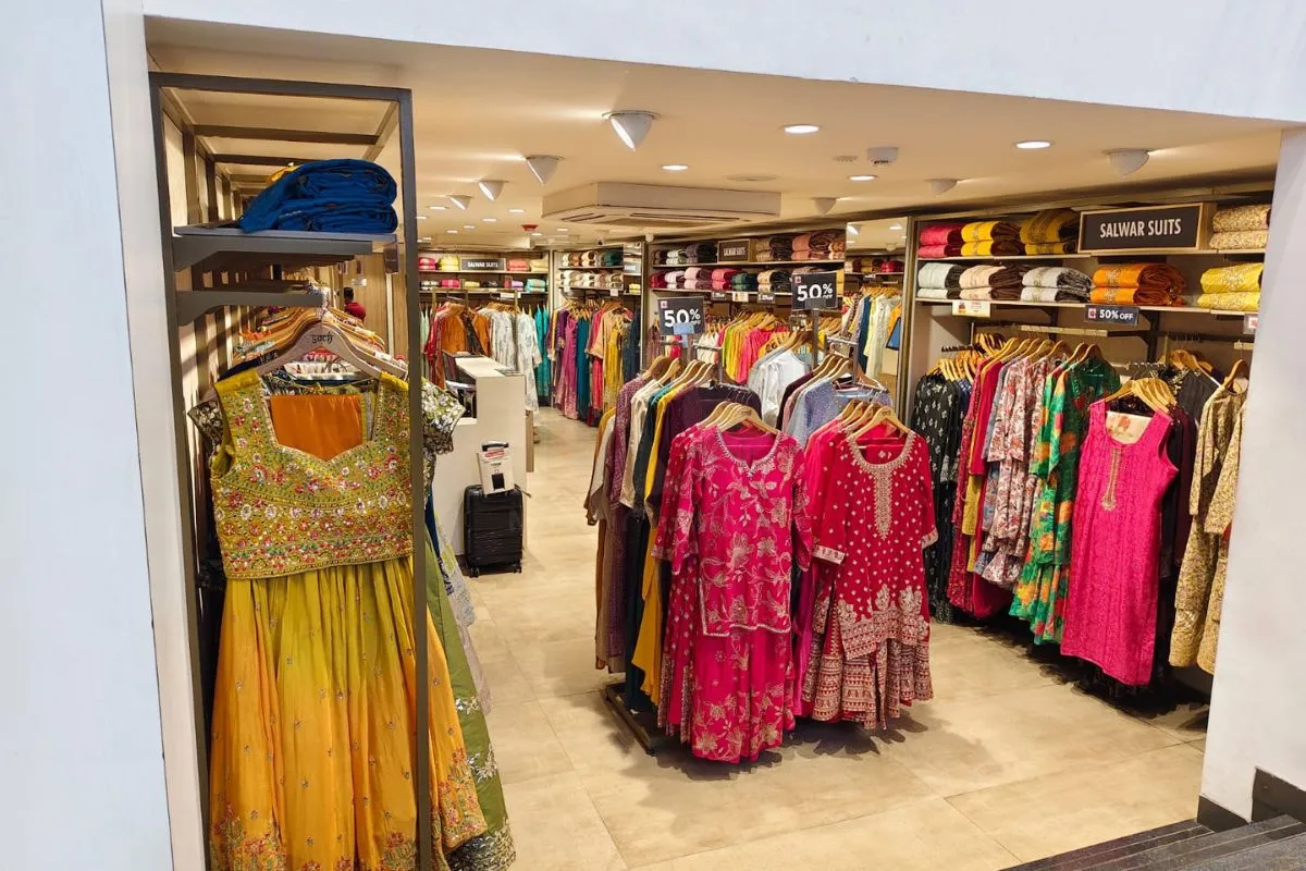 Showroom for Rent in Dehradun