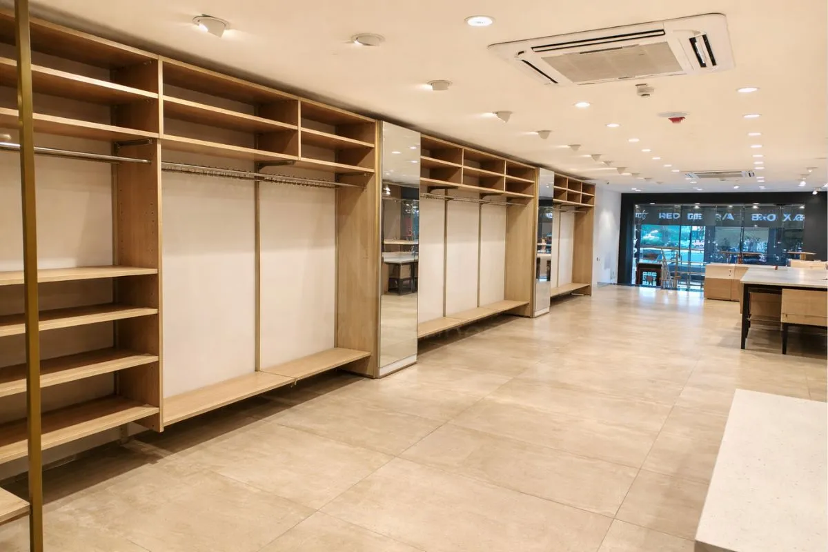 Showroom for Rent in Dehradun