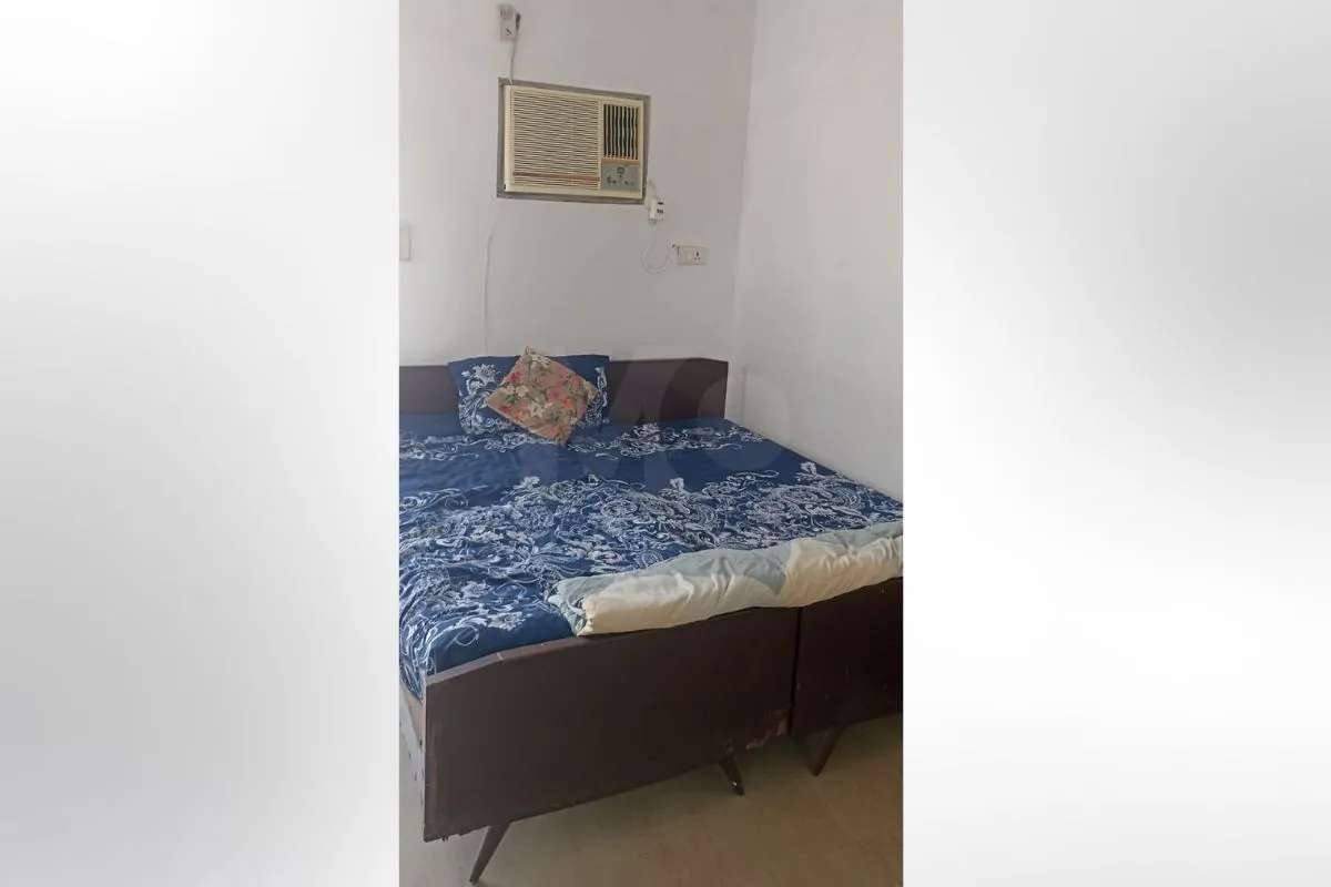 2 BHK Flat for Rent in Delhi