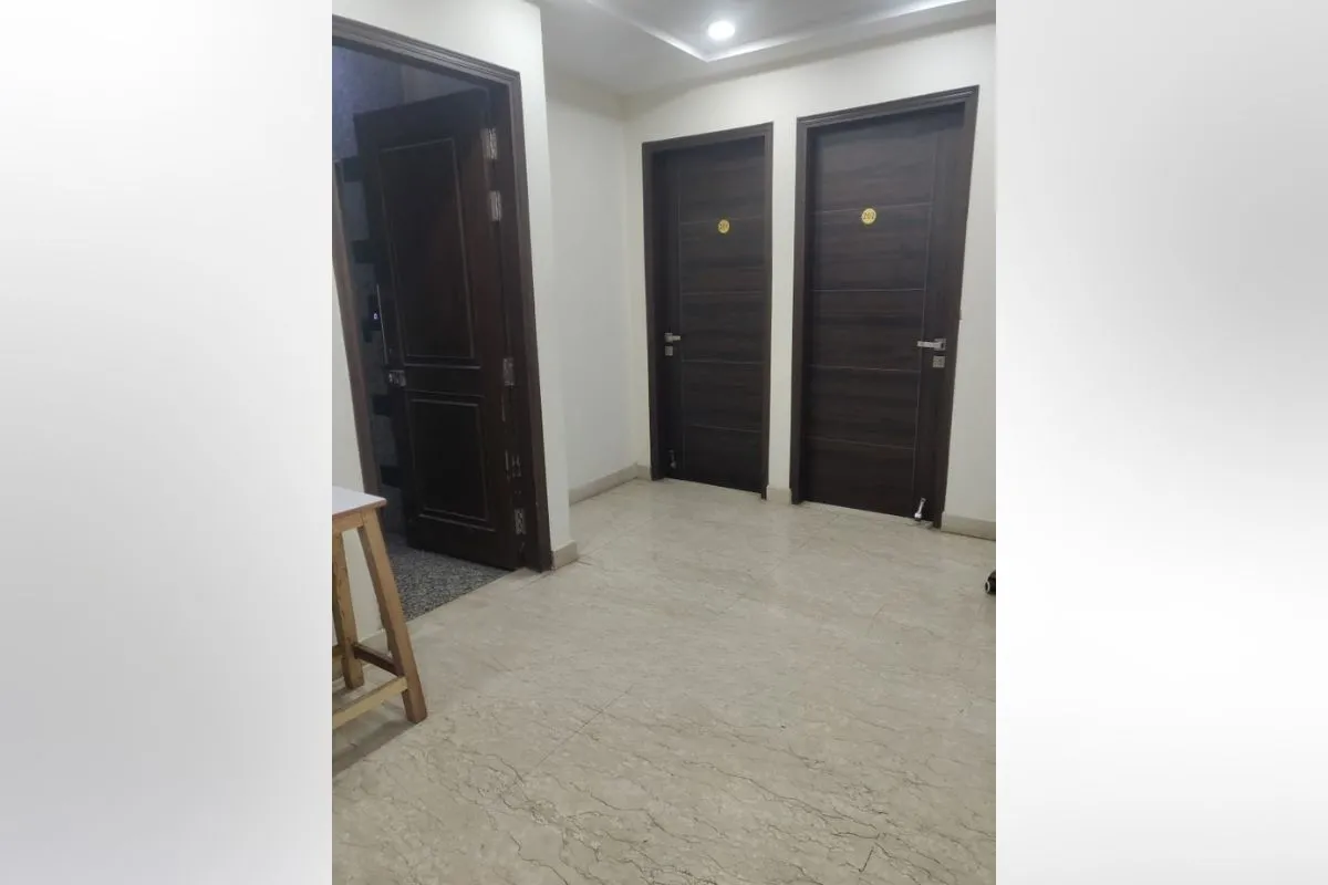 3 BHK Flat in Old Rajinder Nagar