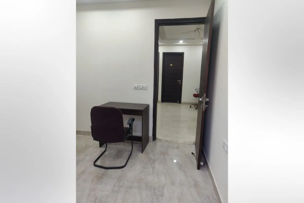 3 BHK Flat in Old Rajinder Nagar