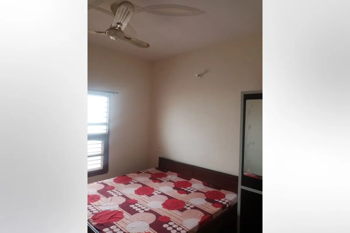 2 BHK Flat for Rent in Sector 114