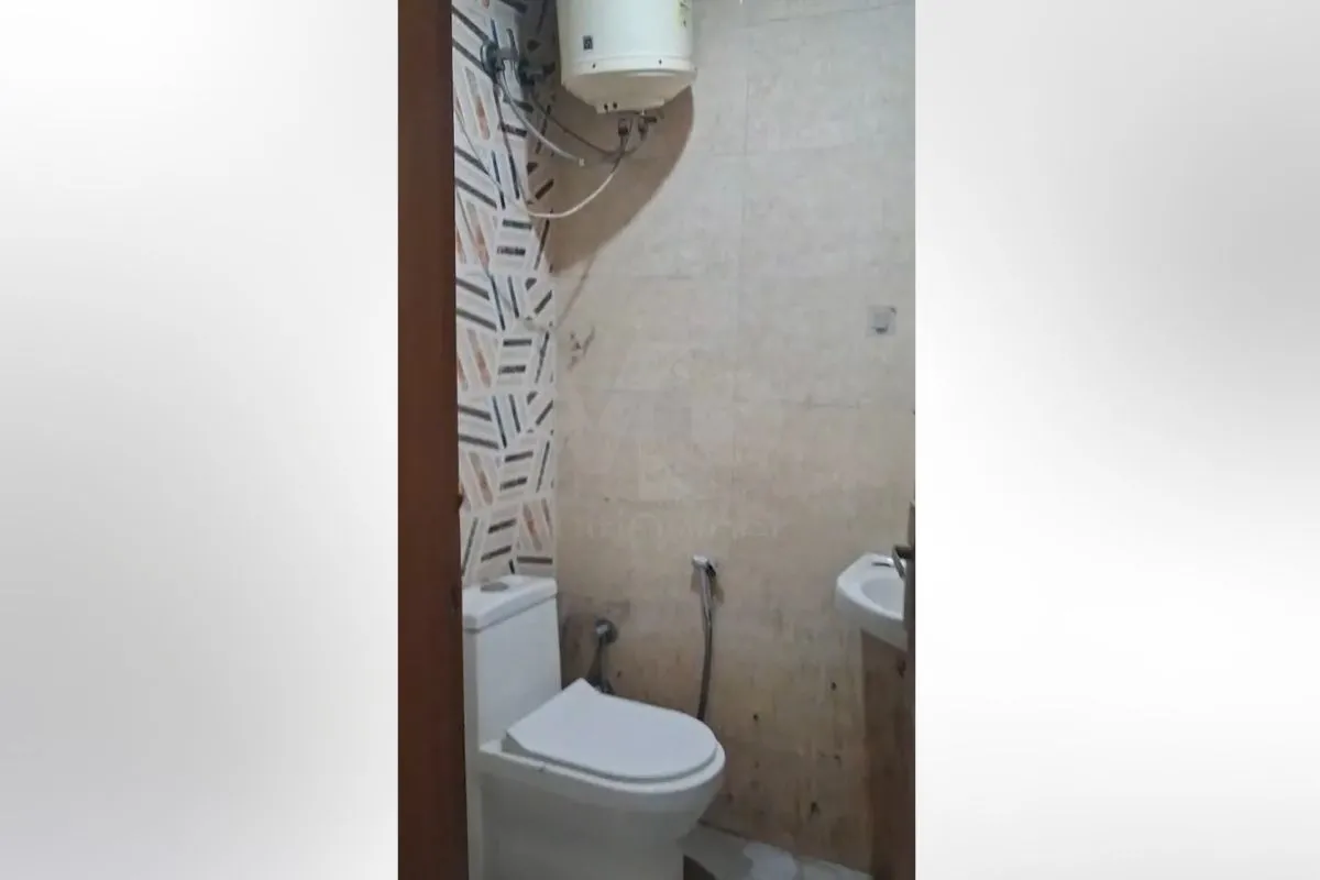 1 BHK Flat Rent in Delhi