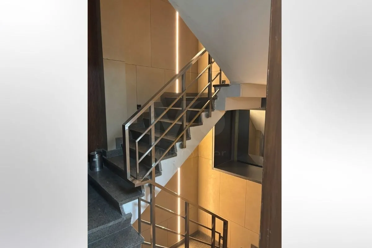 Office Space for Rent Under 1.5 Lakh