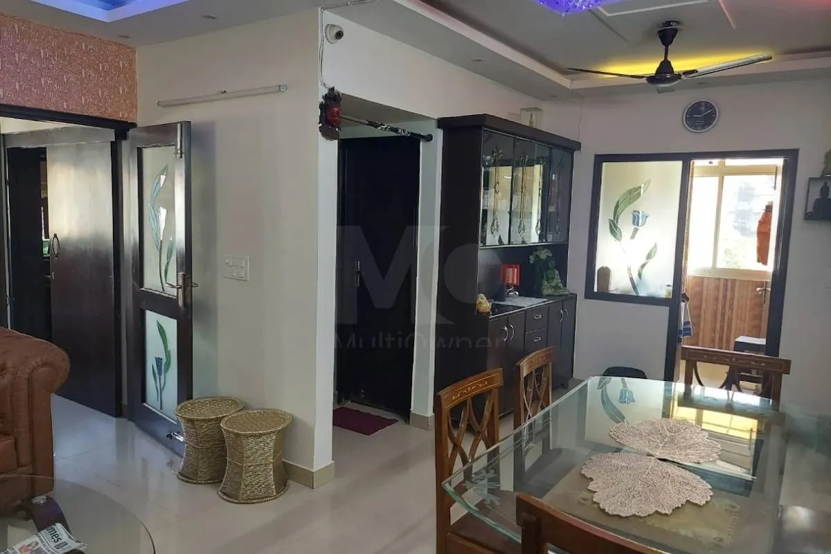 3 BHK Apartment for Rent in Sector 9
