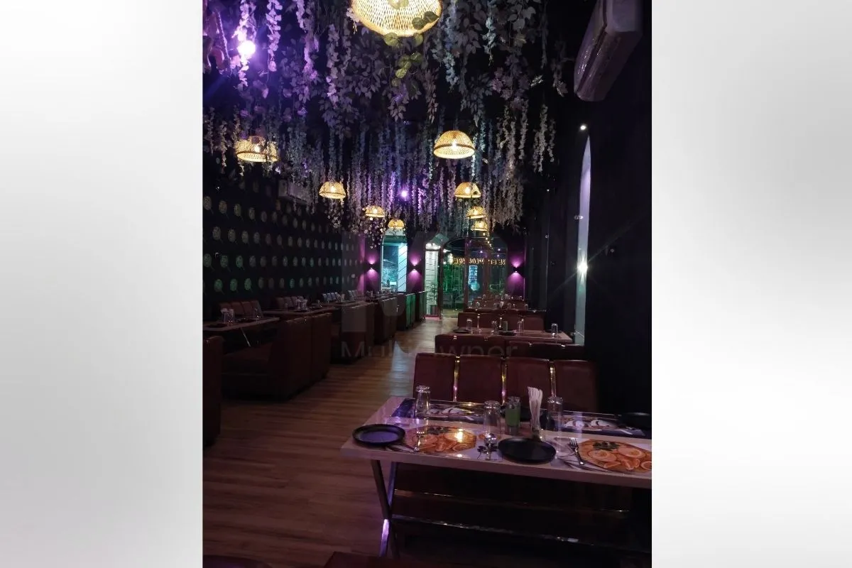 Commercial Showroom in Barnala