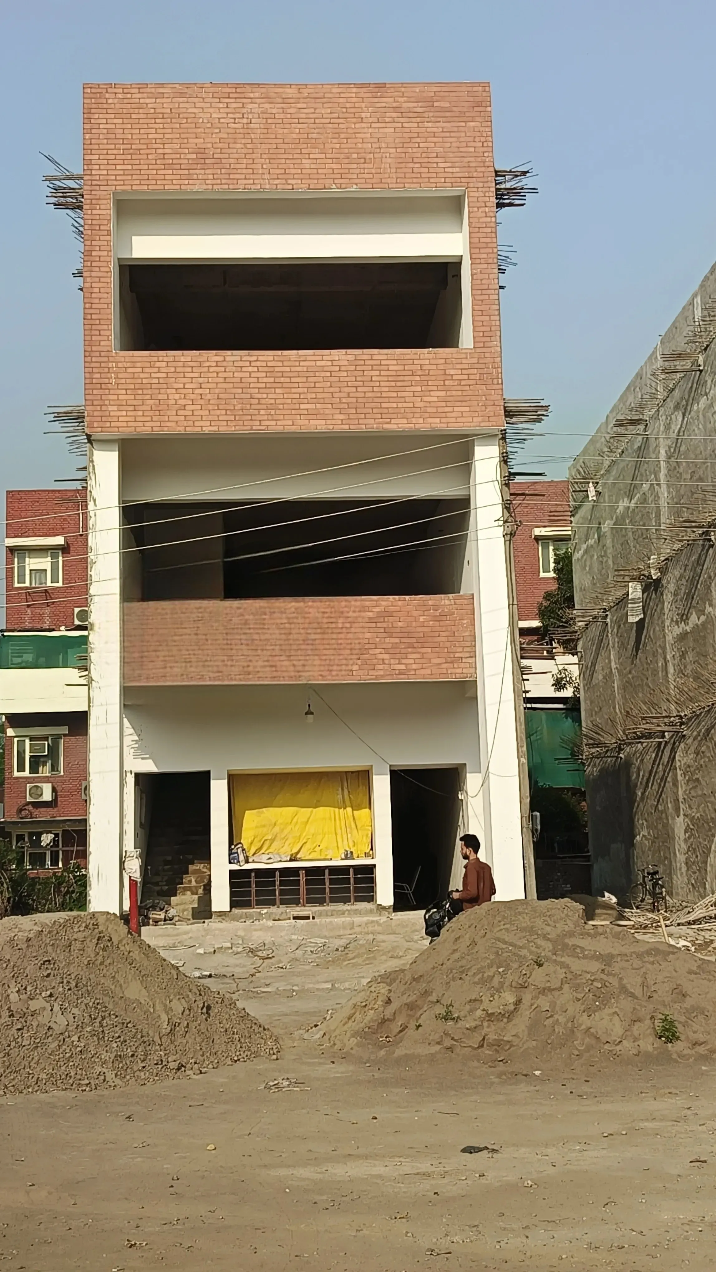 Ground Floor Showroom