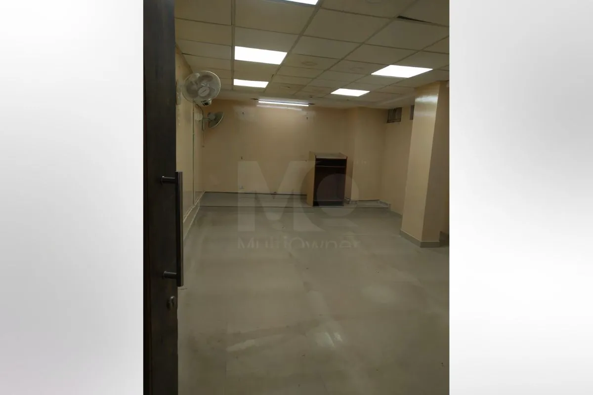 Shop for Rent in Delhi