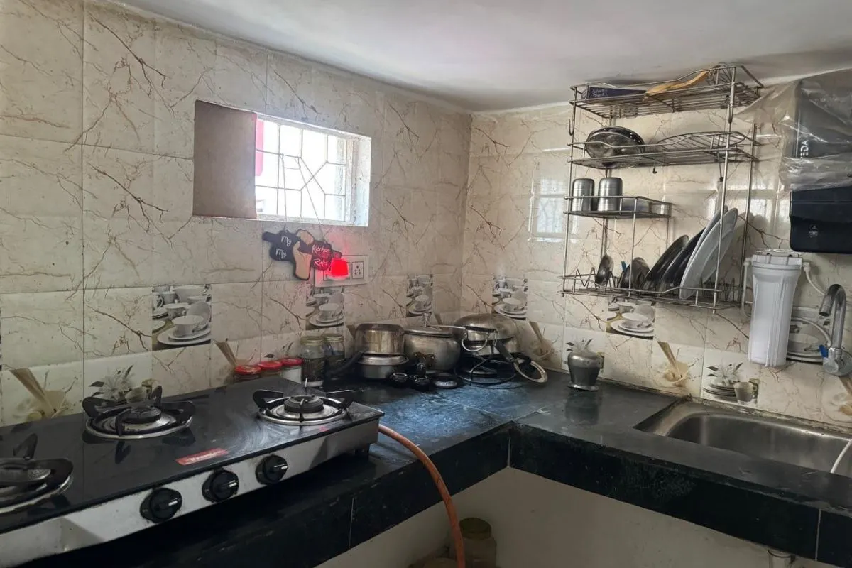 2 BHK Apartment for Sale in Delhi