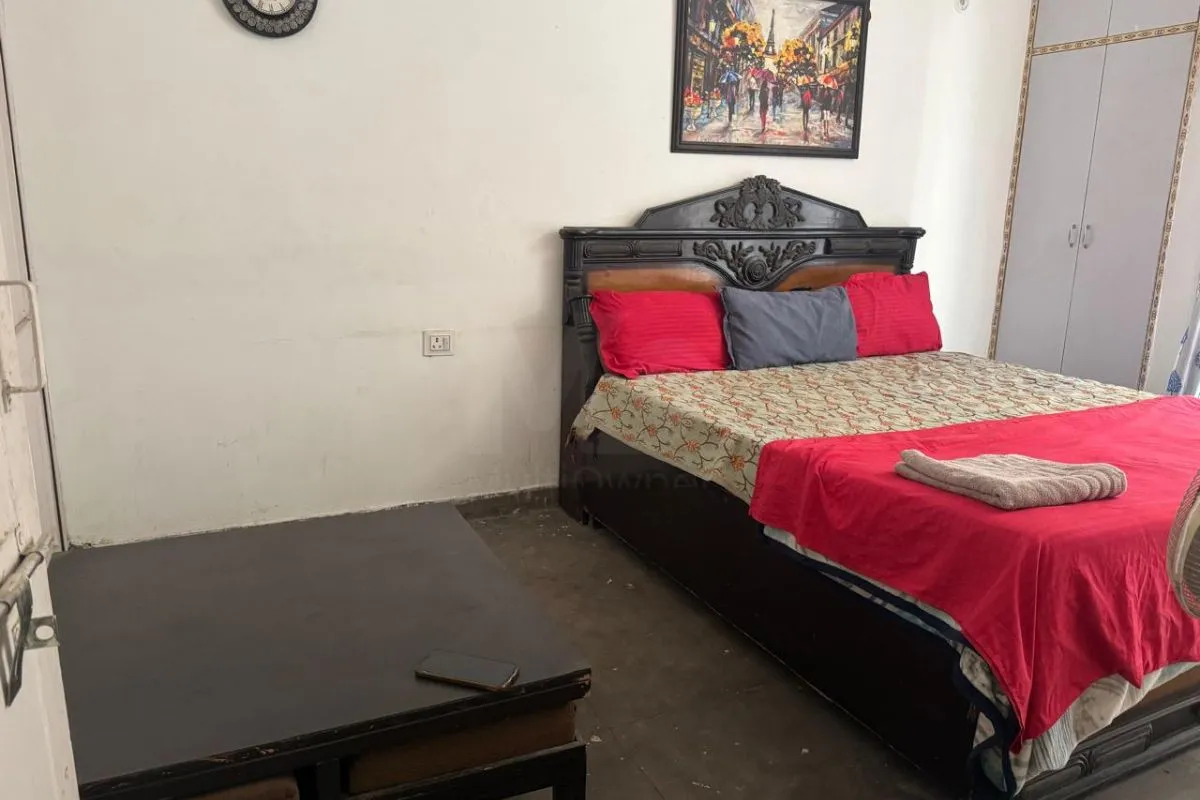 2 BHK Apartment for Sale in Delhi