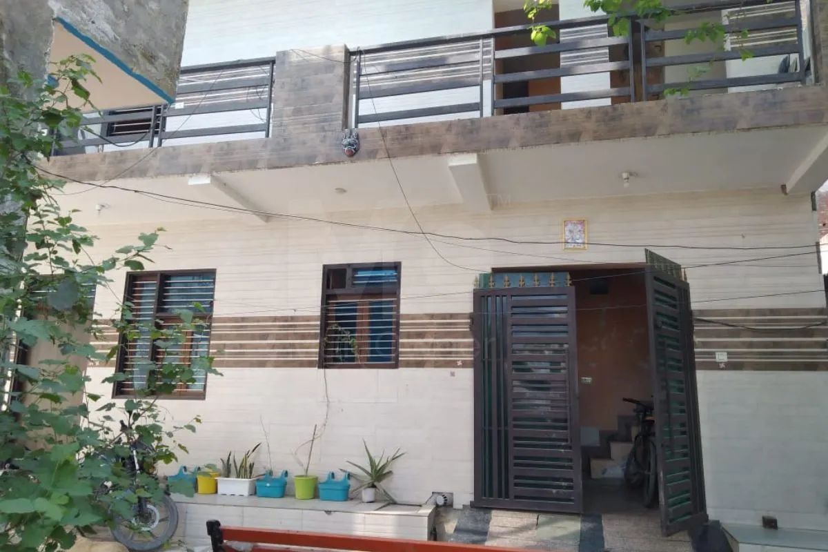 Semi Furnished 3 BHK House