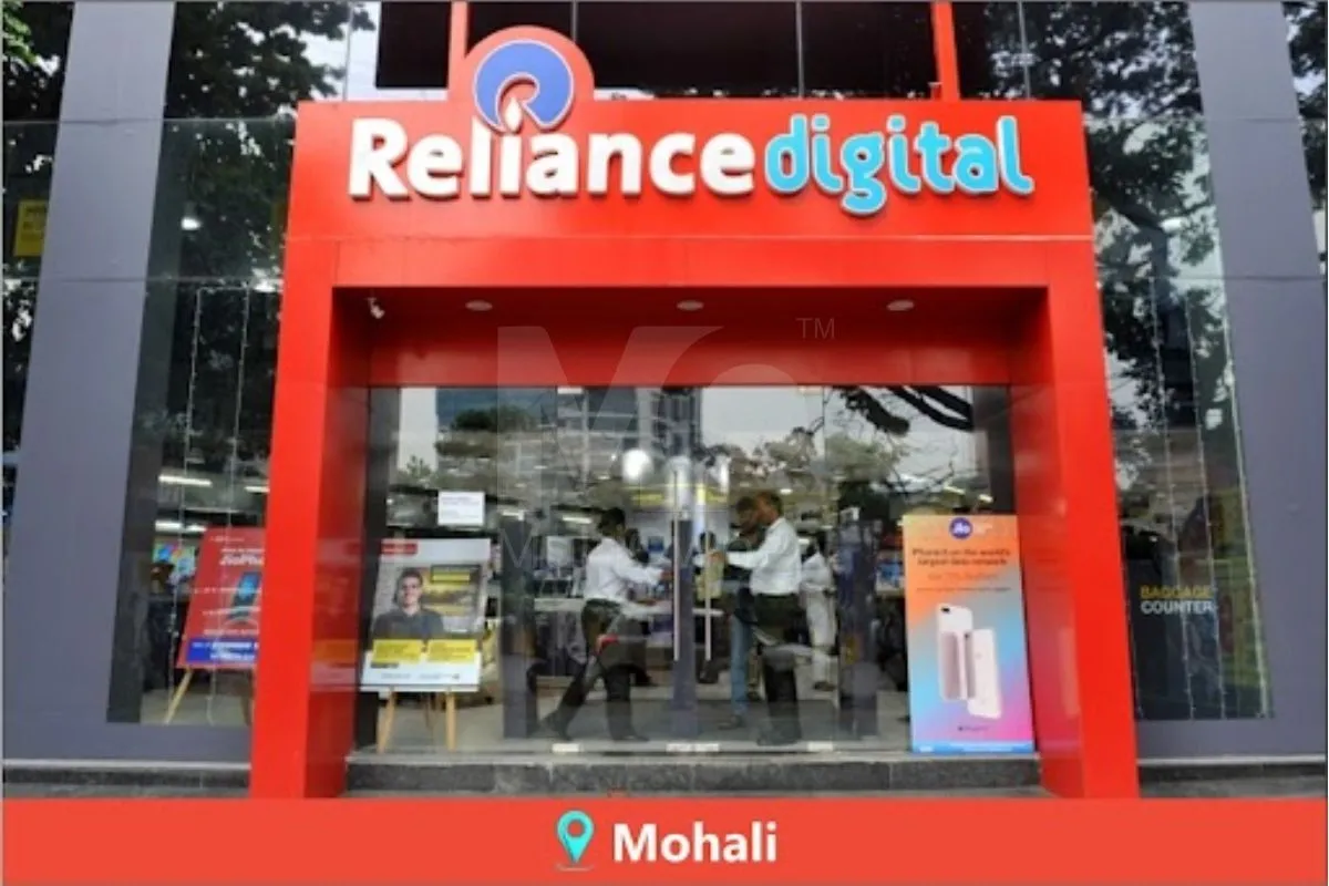 Pre-leased Reliance Digital