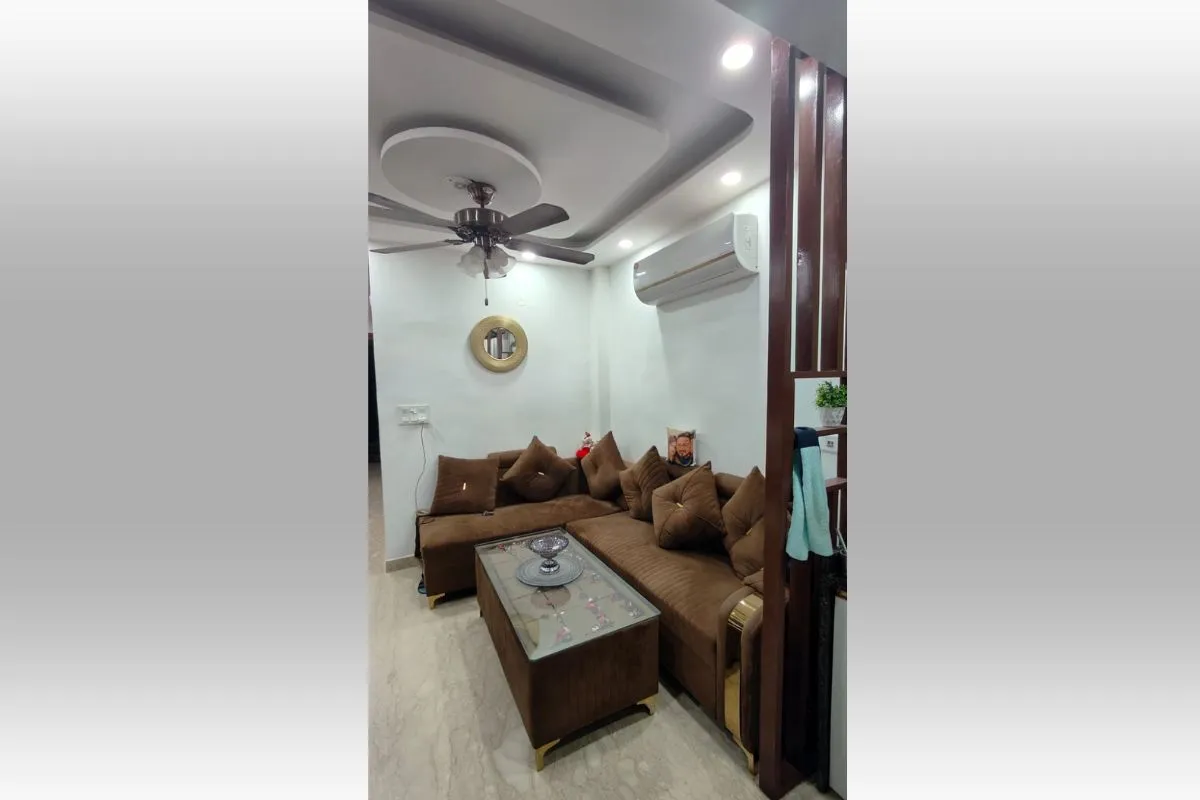 Semi Furnished 2 BHK Floor