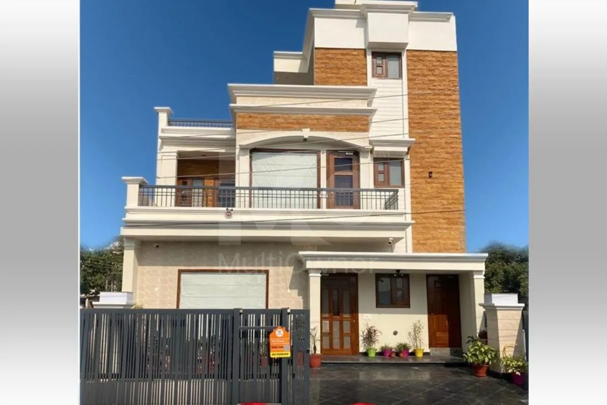 6 BHK House